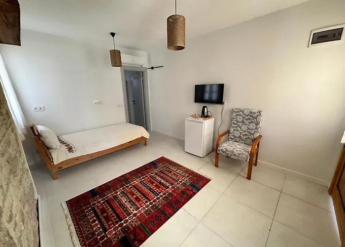 Eski 4* داتْشا