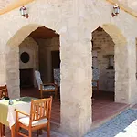 فندق Eski