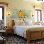 Eski 4* داتْشا